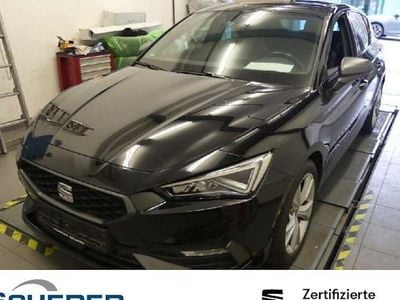 Gebraucht Seat Leon FR 150 PS (110 kW) 2023 Midnight schwarz metallic (metallic) Limousine