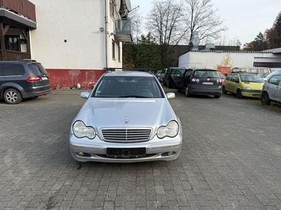 Mercedes C200