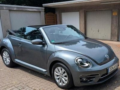 Usata VW Beetle 105 CV (77 kW) 2018 Grigio Utilitaria