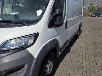 Gebraucht Peugeot Boxer 136 PS (100 kW) 2014 Weiß Van