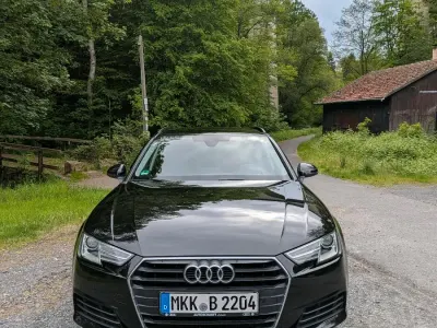 Gebraucht Audi A4 190 PS (139 kW) 2019 Schwarz Kombi