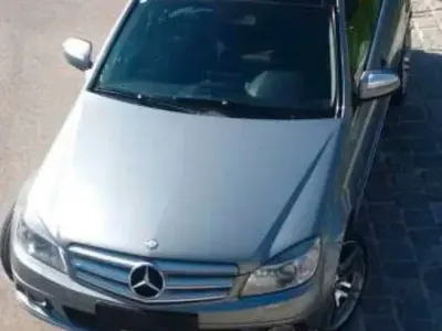 Gebraucht Mercedes C220 170 PS (125 kW) 2008 Grau Limousine
