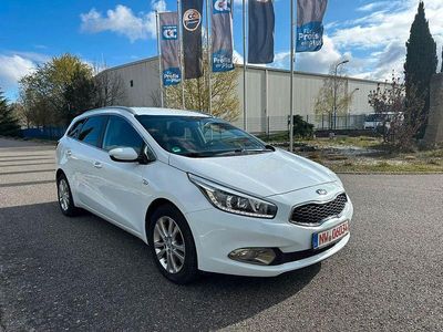Gebraucht Kia Ceed Sportswagon 135 PS (99 kW) 2015 Weiß Kombi