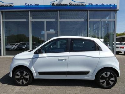 Second-hand Renault Twingo LIMITED 69 CP (50 kW) 2018 Alb Hatchback