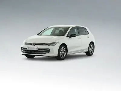 Gebraucht VW Golf VIII 150 PS (110 kW) 2025 Weiß Limousine