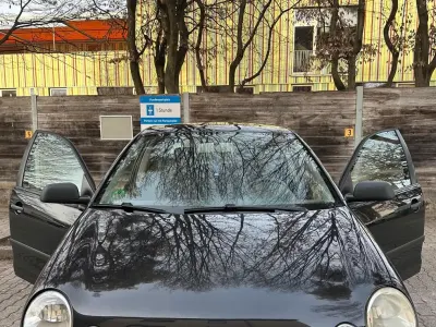 Gebraucht VW Polo 72 PS (52 kW) 2001 Schwarz Kleinwagen