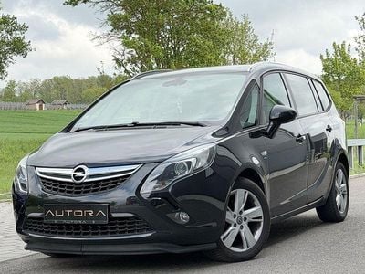 Usata Opel Zafira Tourer drive 140 CV (102 kW) 2016 Nero Monovolume