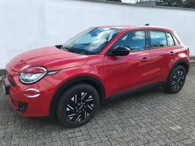 Gebraucht Fiat 600E Red 114 kW (156 PS) 2023 Rot SUV
