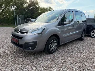 Gebraucht Citroën Berlingo SELECTION 99 PS (72 kW) 2015 Grau Van / Kleinbus