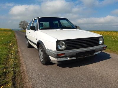 Usata VW Golf II 90 CV (66 kW) 1989 Bianco Utilitaria
