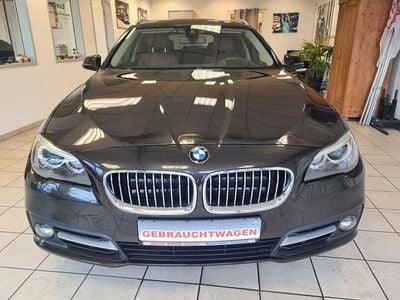 Usata BMW 520 Sport Line 190 CV (139 kW) 2017 Marrone Berlina