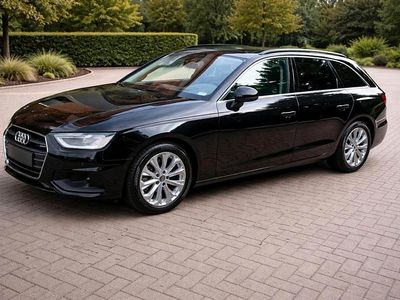 Gebraucht Audi A4 136 PS (100 kW) 2020 Schwarz Kombi