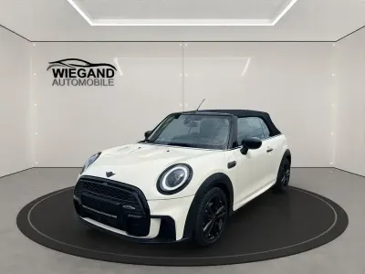 Gebraucht Mini John Cooper Works Cabriolet 136 PS (100 kW) 2022 Pepper (old english) white Cabrio