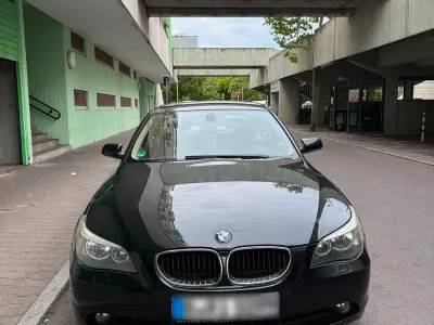 Gebraucht BMW 520 177 PS (130 kW) 2004 Schwarz Limousine