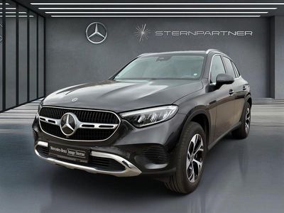 Gebraucht Mercedes GLC300e Avantgarde 197 PS (144 kW) 2025 Grau SUV