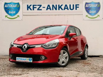 Używany Renault Clio IV Experience 90 KM (66 kW) 2016 Czerwony Sedan/Limuzyna