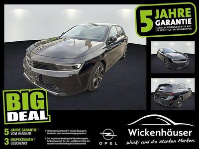 Gebraucht Opel Astra Elegance 131 PS (96 kW) 2022 Diamant schwarz/karbon schwarz Limousine