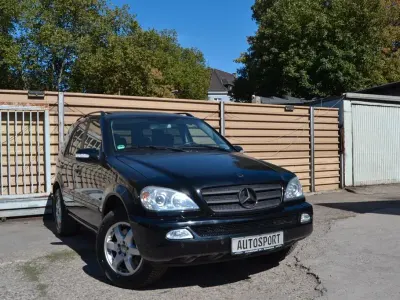 Gebraucht Mercedes ML500 292 PS (214 kW) 2002 Schwarz SUV