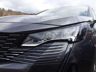 Second-hand Peugeot 3008 Active 131 CP (96 kW) 2022 Gri SUV