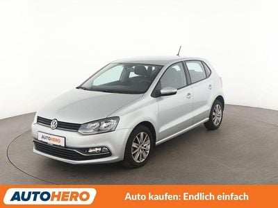 Grau Gebraucht 2016 VW Polo Comfortline Limousine | 13.170 € (Fairer Preis)