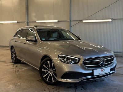 Usata Mercedes E300 Avantgarde 194 CV (142 kW) 2022 Argento Station wagon