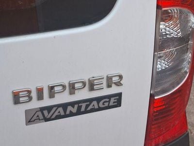 Gebraucht Peugeot Bipper 75 PS (55 kW) 2013 Weiß Van / Kleinbus