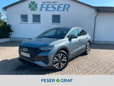 Gebraucht Audi Q4 e-tron Sport 219 kW (299 PS) 2022 Geysirblau metallic SUV