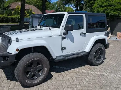 Gebraucht Jeep Wrangler Sport 200 PS (147 kW) 2013 Weiß SUV