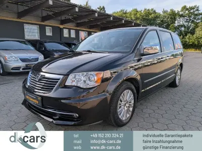 Gebraucht Lancia Voyager Platinum 177 PS (130 kW) 2014 Schwarz Van / Kleinbus