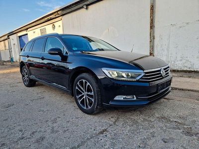 Gebraucht VW Passat Comfortline 150 PS (110 kW) 2018 Schwarz Kombi