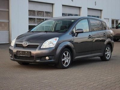 Gebraucht Toyota Corolla Verso Team 136 PS (100 kW) 2009 Grau Van / Kleinbus