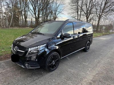 Gebraucht Mercedes V300 Avantgarde Edition 237 PS (174 kW) 2024 Schwarz Van / Kleinbus