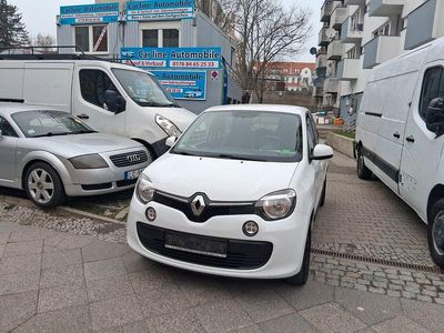 Gebraucht Renault Twingo Experience 69 PS (50 kW) 2016 Crystal weiss Kleinwagen