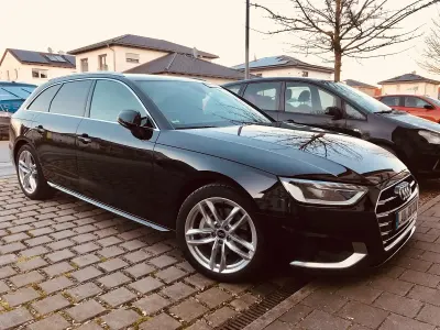 Używany Audi A4 Advanced 190 KM (139 kW) 2020 Czarny Kombi