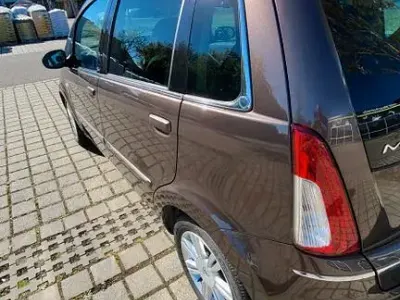 Usata Lancia Musa Gold 95 CV (69 kW) 2011 Monovolume