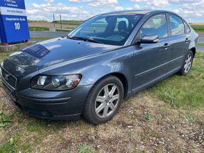 Volvo S40