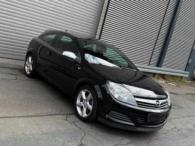 Opel Astra GTC