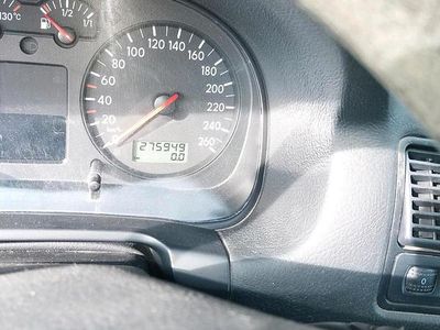 Gebraucht VW Golf IV 102 PS (75 kW) 2003 Silber Kleinwagen