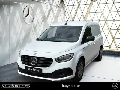 Käytetty Mercedes eCitan 89 kW (122 HP) 2025 Valkoinen Tila-auto
