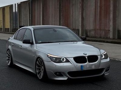 Gebraucht BMW 525 M Sport 197 PS (144 kW) 2008 Silber Limousine