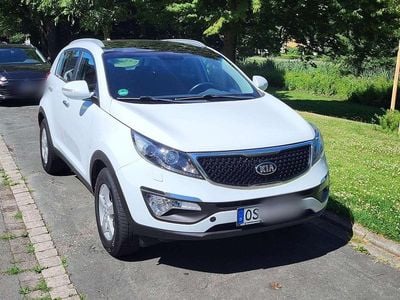 Weiß Gebraucht 2015 Kia Sportage Vision SUV | 9.900 € (Fairer Preis)