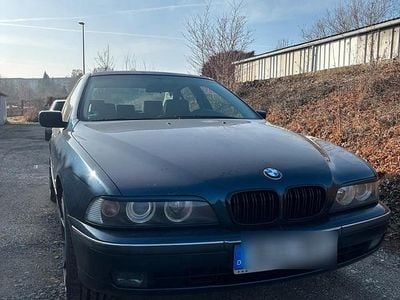 Gebraucht BMW 528 196 PS (144 kW) 1997 Blau Limousine
