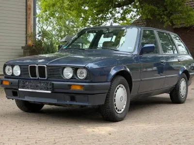 Gebraucht BMW 316 99 PS (72 kW) 1991 Blau Kombi