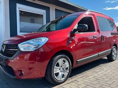 Gebraucht Dacia Dokker Comfort 95 PS (69 kW) 2020 Fusionrot Van / Kleinbus