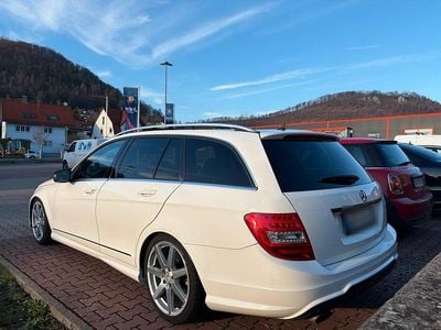 Gebraucht Mercedes C350 Avantgarde 265 PS (194 kW) 2013 Weiß Kombi