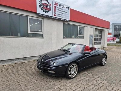 Usata Alfa Romeo Spider 150 CV (110 kW) 1998 Nero Cabrio