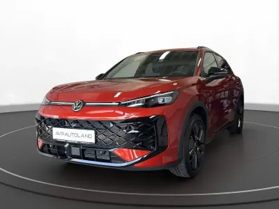Gebraucht VW T-Roc R-line 150 PS (110 kW) 2026 Flame red SUV