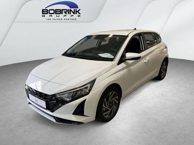 Gebraucht Hyundai i20 Trend 99 PS (72 kW) 2025 Weiß Limousine