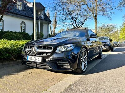 gebraucht Mercedes E63 AMG Pano*Sportabgas*Widescreen*Burmester*Vo