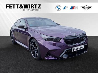 Gebraucht BMW M5 Performance 727 PS (534 kW) 2025 Sonderlackierung daytonaviolett Limousine